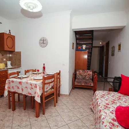 Apartments Mary Agios Gordios  Exterior photo