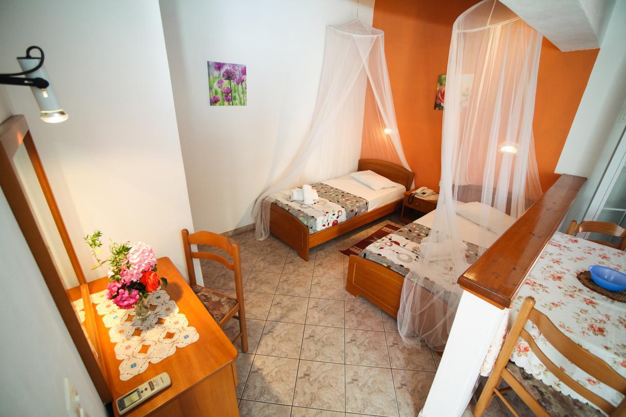 Apartment Mary Agios Gordios (Corfu)